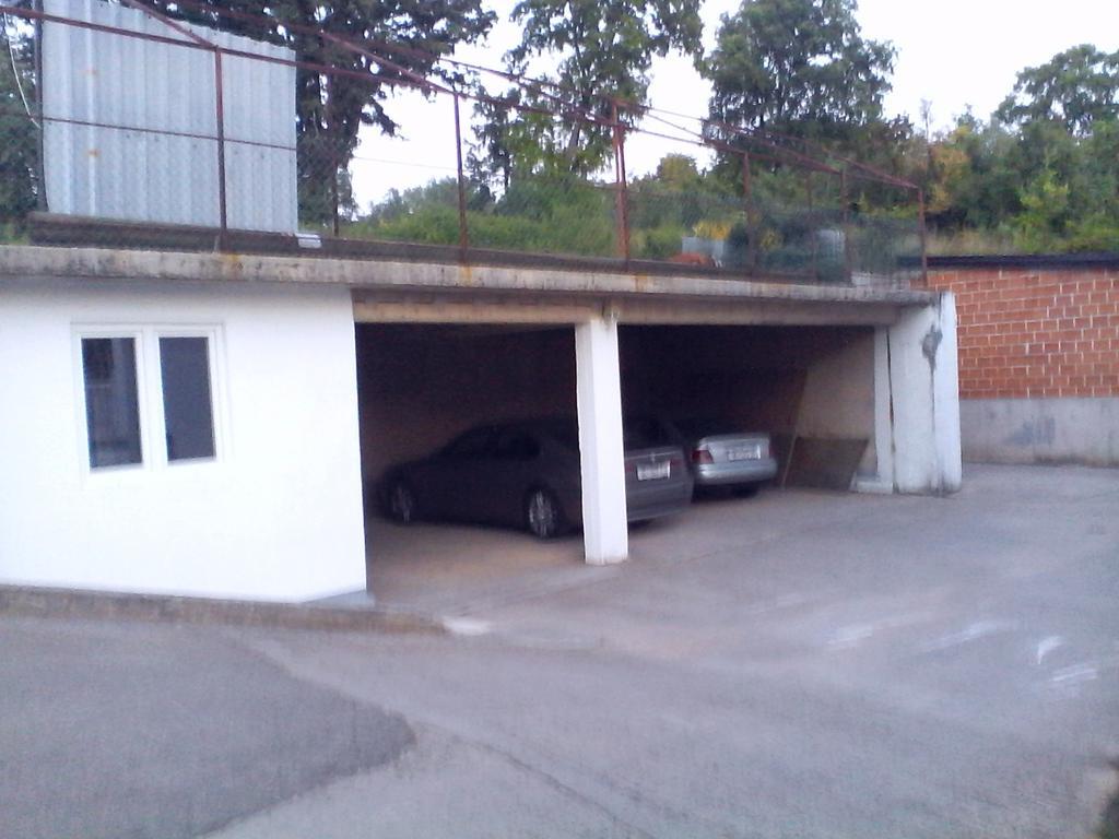 Apartments Malinska-Kajkic Pokoj fotografie